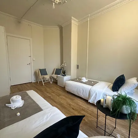 Guest house Urban Luxury *